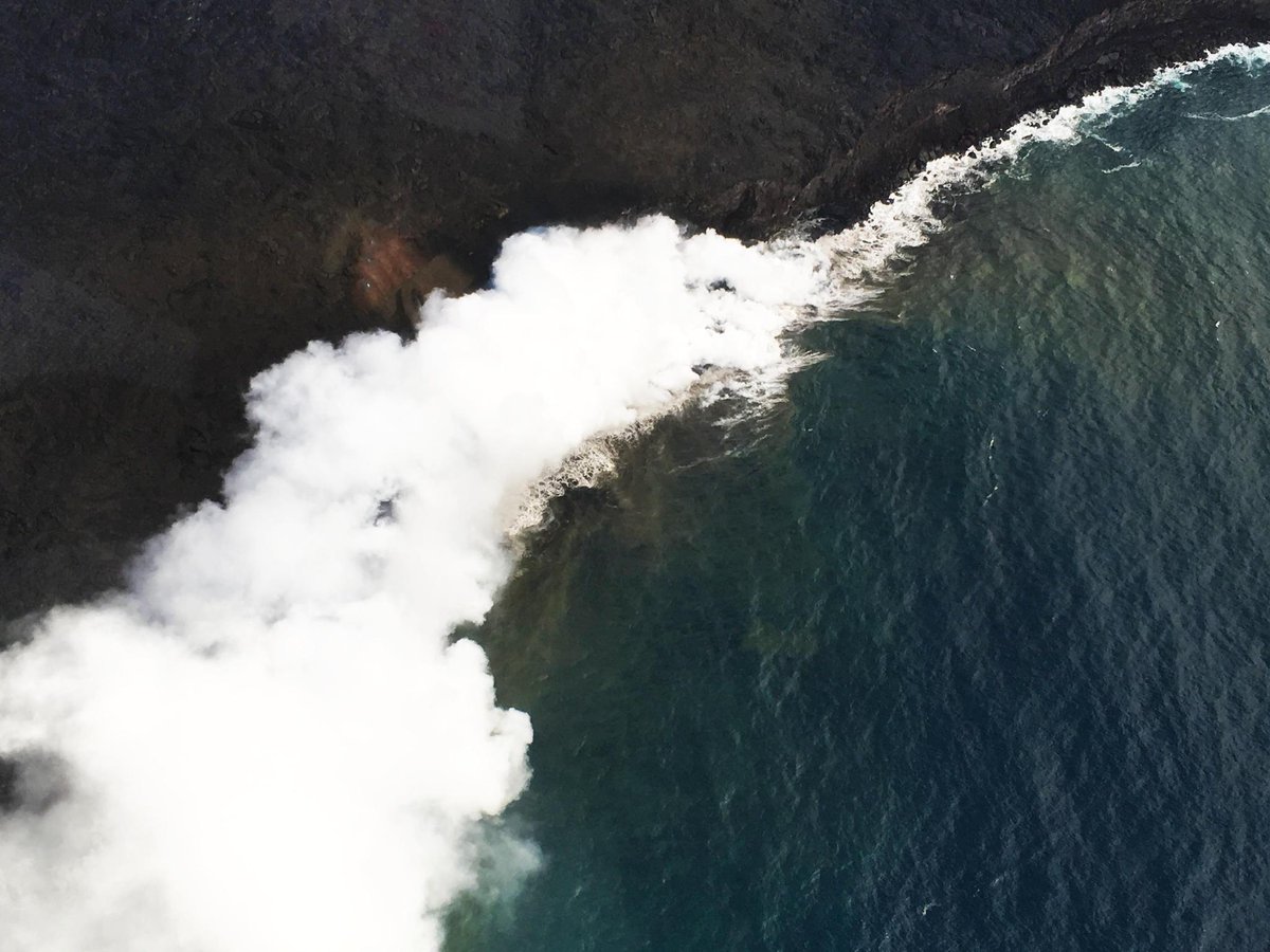 gohawaiica's tweet photo. Like fire meeting the sea, we are meant to live in balance. @Volcanoes_NPS #InspireAloha #HelicopterTour https://t.co/RhjyPlKxC5