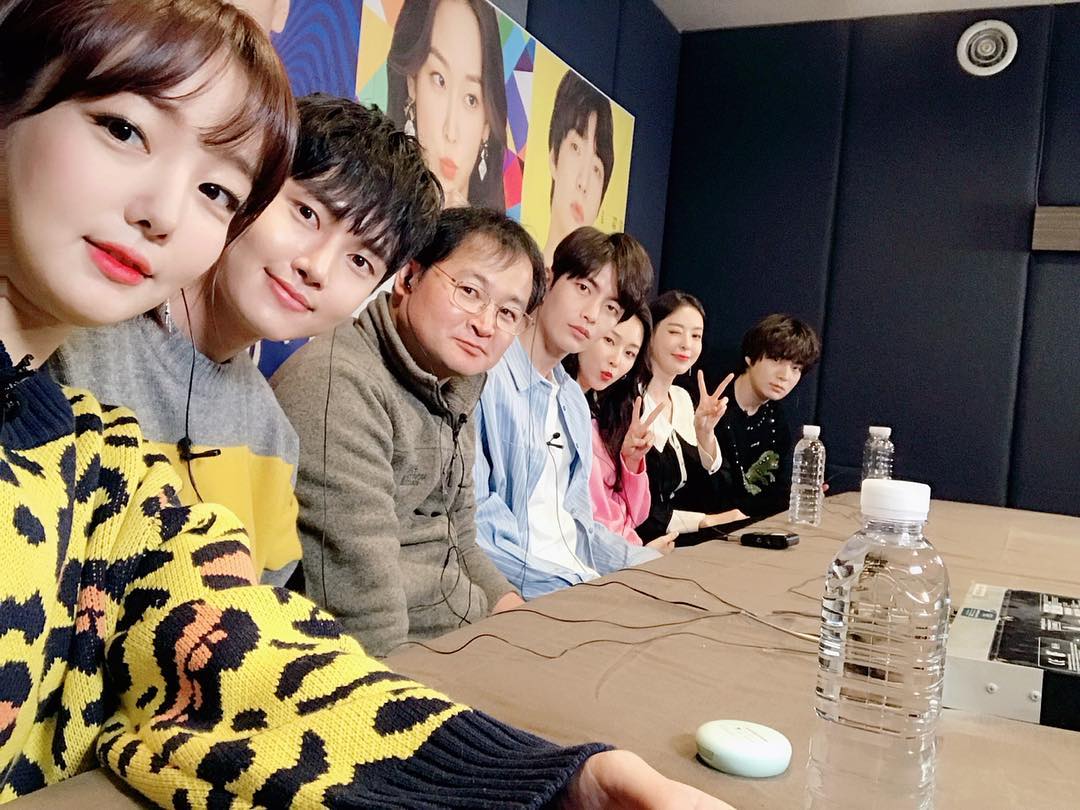 Hyunjinies's tweet photo. Actor #LeeTaeRi's instagram update with #TheBeautyInside cast and director (Bluray / DVD commentary recording~♡)
 https://t.co/lYUsLDn7x3

#서현진 #SeoHyunJin #徐玄振 #ソ・ヒョンジン https://t.co/IRNiMC9cuN