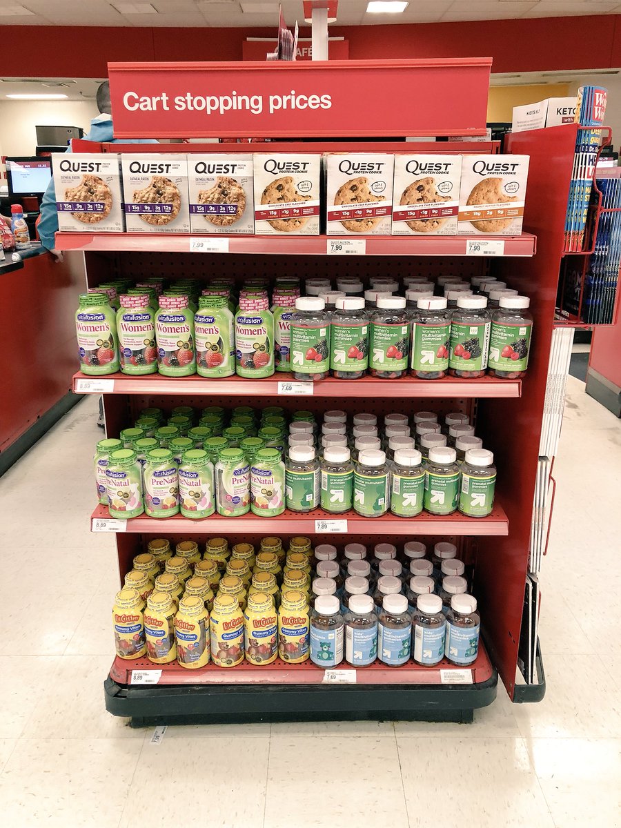 gwynfromtarget's tweet photo. A new year is coming which means it’s time to celebrate and get healthy! Come to Target for all your celebration and health needs! #T0108 @Tlbell21Keith @CatMoore18 @christywood @Whit0628 https://t.co/0rpJJbCJEn