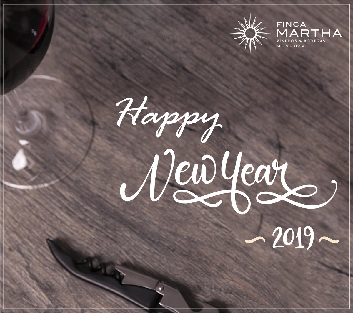 FincaMartha's tweet photo. MUY FELIZ 2019 A TODOS! Ojalá sea un año lleno de alegrías, trabajo, salud y mucho vino 🍷🍷🍷 #FincaMartha #Fincamarthawines #añonuevo #newyear #2019 #año2019 #vino #wine https://t.co/t5XdZe05fc