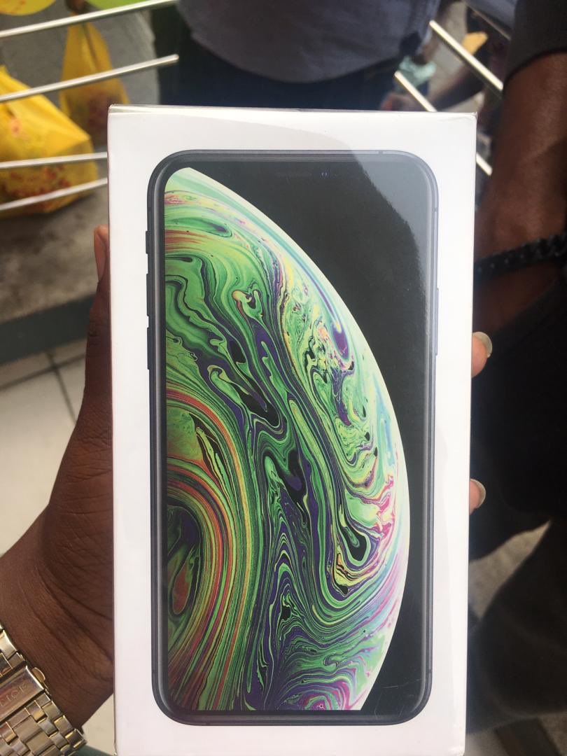 PhcGadget's tweet photo. Lagos Happy customer, thank you @Rebecca_Oladele 🙏🏾 https://t.co/W4RgEbnqUn