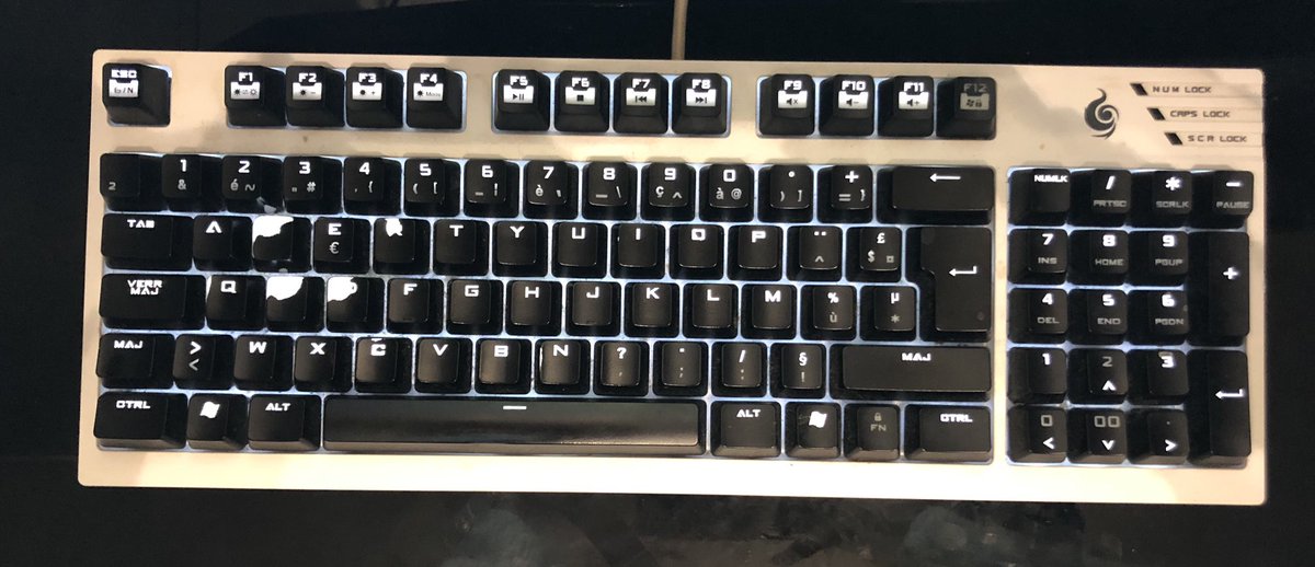 I want to buy the same keyboard. Can you help me find this keyboard brown mx and qwerty? Its impossible - Cmstorm Quickfire Tk