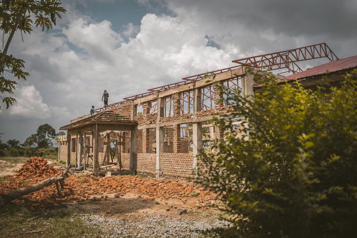 Raise. The. Roof. Hall of Hope almost finished in time for new year #hope #uganda #christmaswish