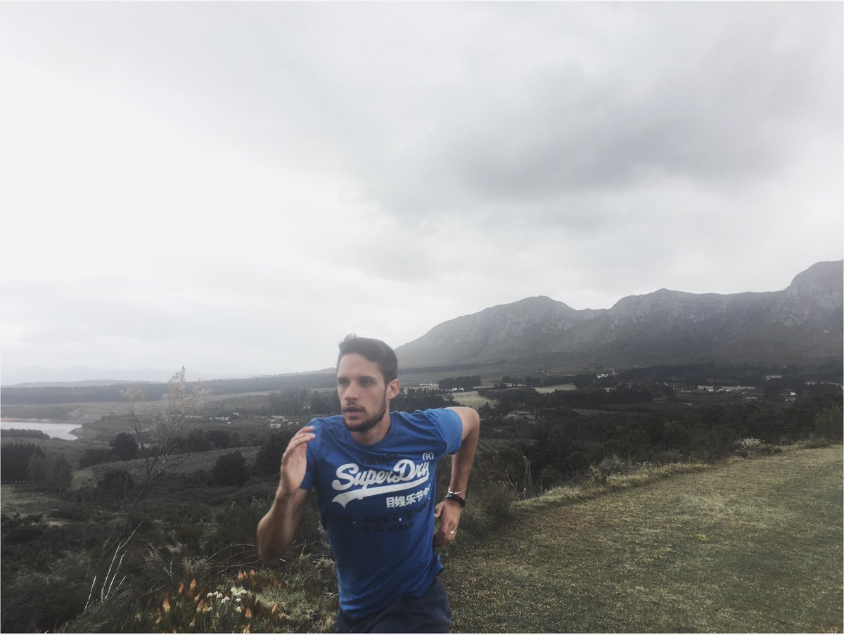 MAD_davidh's tweet photo. Working off them Christmas carbs #run  #running #fit #runtoinspire #seenonmyrun #trailrunning #trailrunner #runchat #runhappy #instagood #time2Run #instafit #happyrunner #marathon #runners #trailrun #fitness #workout #cardio #training #instarunner #instarun #Outdoor #BalancedLife https://t.co/j4JcOBJRqO