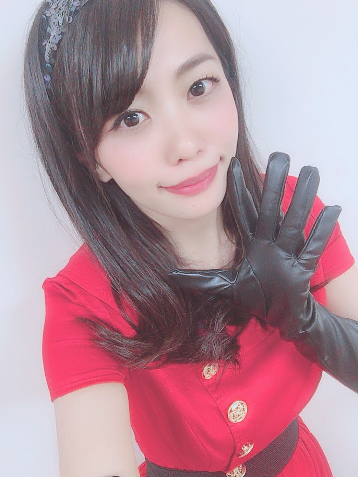akaring0's tweet photo. 今日は『川崎アイドルぐらんぷり』にお越し頂きありがとうございました✨
とても寒いけど天気に恵まれた晴天の中の共同主催🚴♀️楽しんでもらえたかな?素敵な出演者さんの色んなステージが間近で見れて、私は大興奮💕
競輪にも興味を持って頂いたり、イメージユニットとしても務められたかな?
#KIGP https://t.co/S0wma3S2LQ