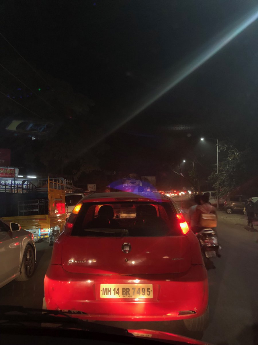 ADTkirpekar's tweet photo. @puneruralpolice @PuneCityPolice you need to do something very seriously on the stretch from ambrosia to bhugaon. A 4 kms stretch should not take 40 mins everyday! #pune #ruralpune @PuneCityLife @CPPuneCity https://t.co/bIVsUPyM8w