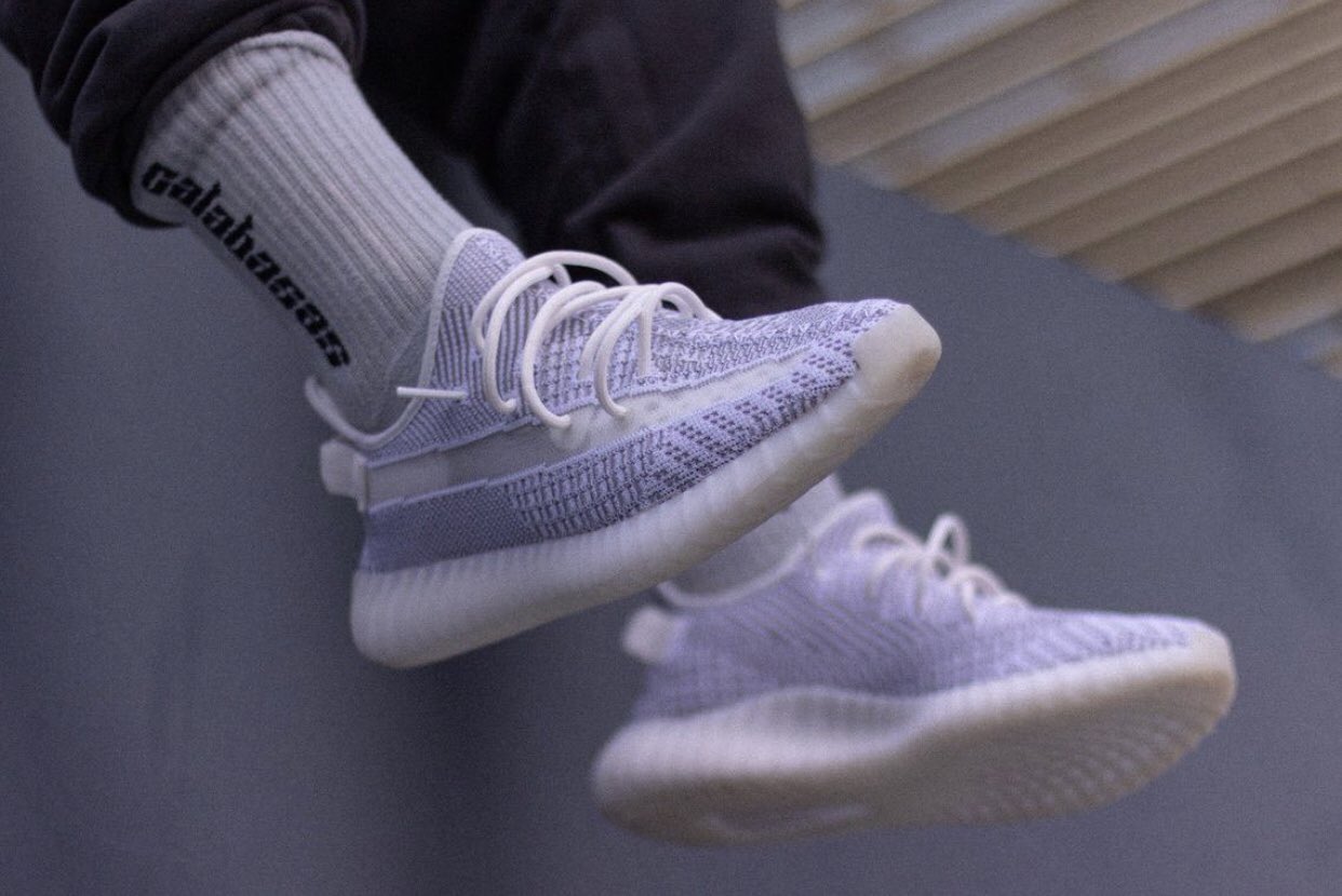 KicksFinder on X Ad Small RESTOCK adidas Yeezy Boost 350 v2 Static Non Reflective JD Sports https t vBCEP9b5VK Size https t VXB9K8yPsF https t PkrISamVYu X