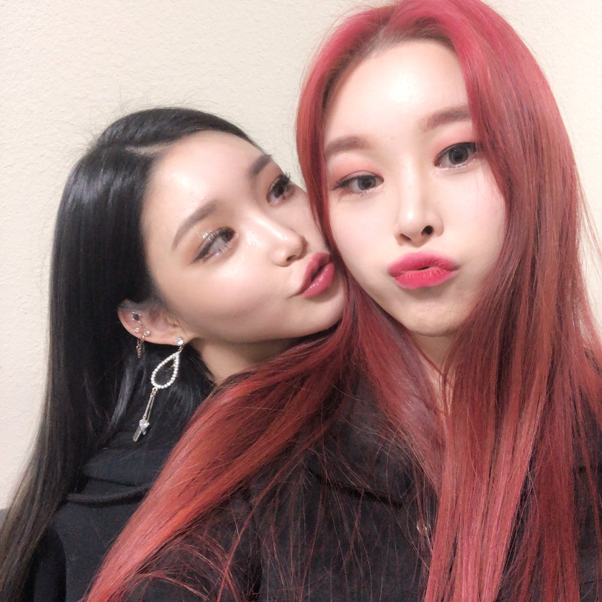 황수연 tweet media