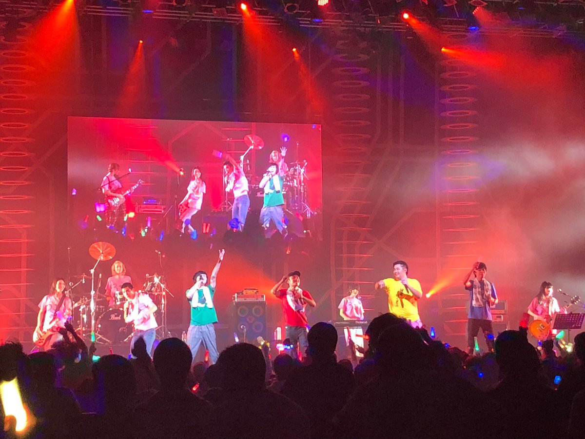 シルクロード Fischer S 本当に楽しいライブでした 小学生の頃から大好きで聴いてたdiggy Mo さんとも写真撮れて感動しました ニヤニヤしっぱなしの一日だったなぁ シルクロード Fischer S 本当に楽しいライブでした 小学生の頃から大好きで聴いてたdiggy Mo さんとも写真撮れて感動しました ニヤニヤしっぱなしの一日だったなぁ