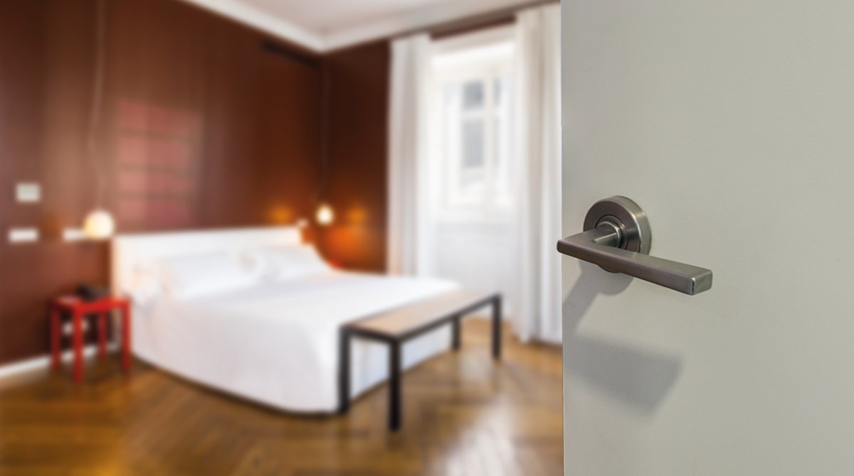 Hoy decimos adiós a nuestro perfil de #Twitter, pero... ¡tranquil@s! Seguiremos a vuestro lado en:

😊 Facebook: facebook.com/iberostarlasle… 

😋 Instagram: instagram.com/iberostarlasle…