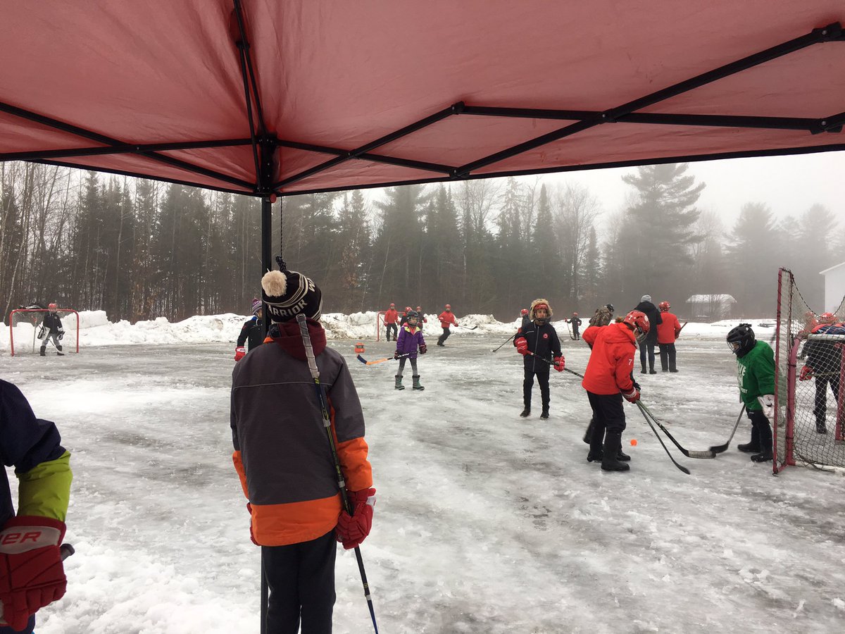 SilverCreekGolf's tweet photo. The ODR’s are too soft to skate on today so boot hockey it is for the #teamthomas 3 on 3 Fundraiser!  Way to go SSM Pee Wee Minor AAA JR Greyhounds- awesome event. https://t.co/062IYyBd7U