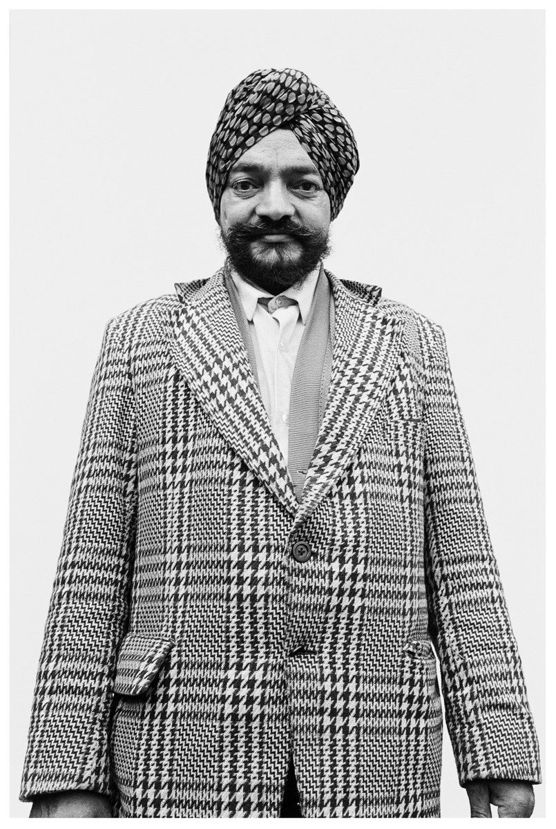 mac_birmingham's tweet image. The original selfies, Brum style! New exhibition, Handsworth Self Portrait: 40 Years On, opens 23 March - come and see photos taken in Derek Bishton, Brian Homer and John Reardon's 1979 pop-up studio in Handsworth. Were you there? #handsworthselfportrait 
ow.ly/lVaD30n7C30