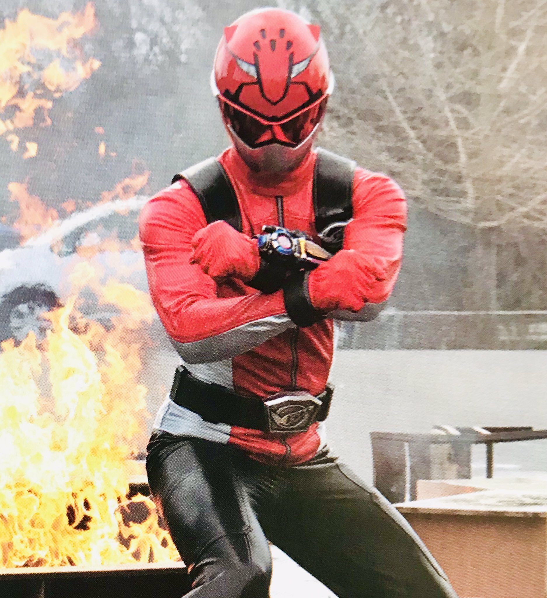 特命戦隊ゴーバスターズ レッドバスター 桜田ヒロム Sサイズ 衣装