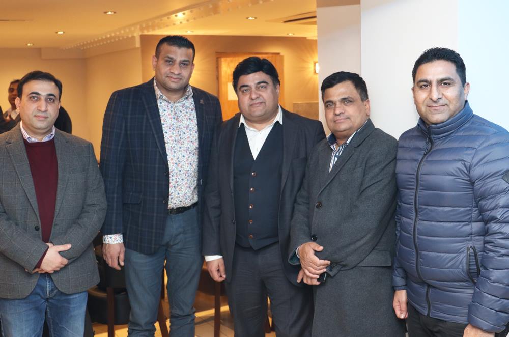 Imran Raja Information Secretary #ppcuk with President Mobeen Chaudhry and others in a reception in honor of newly elected Executive Council of Pakistan Press Club UK