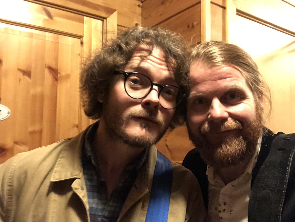 viseklubb's tweet photo. Hei! Me sender heile Kim Larsen-hyllesten direkte på Facebook i morgon klokka 20.00. Tune in! https://t.co/E0cZLGz4wM