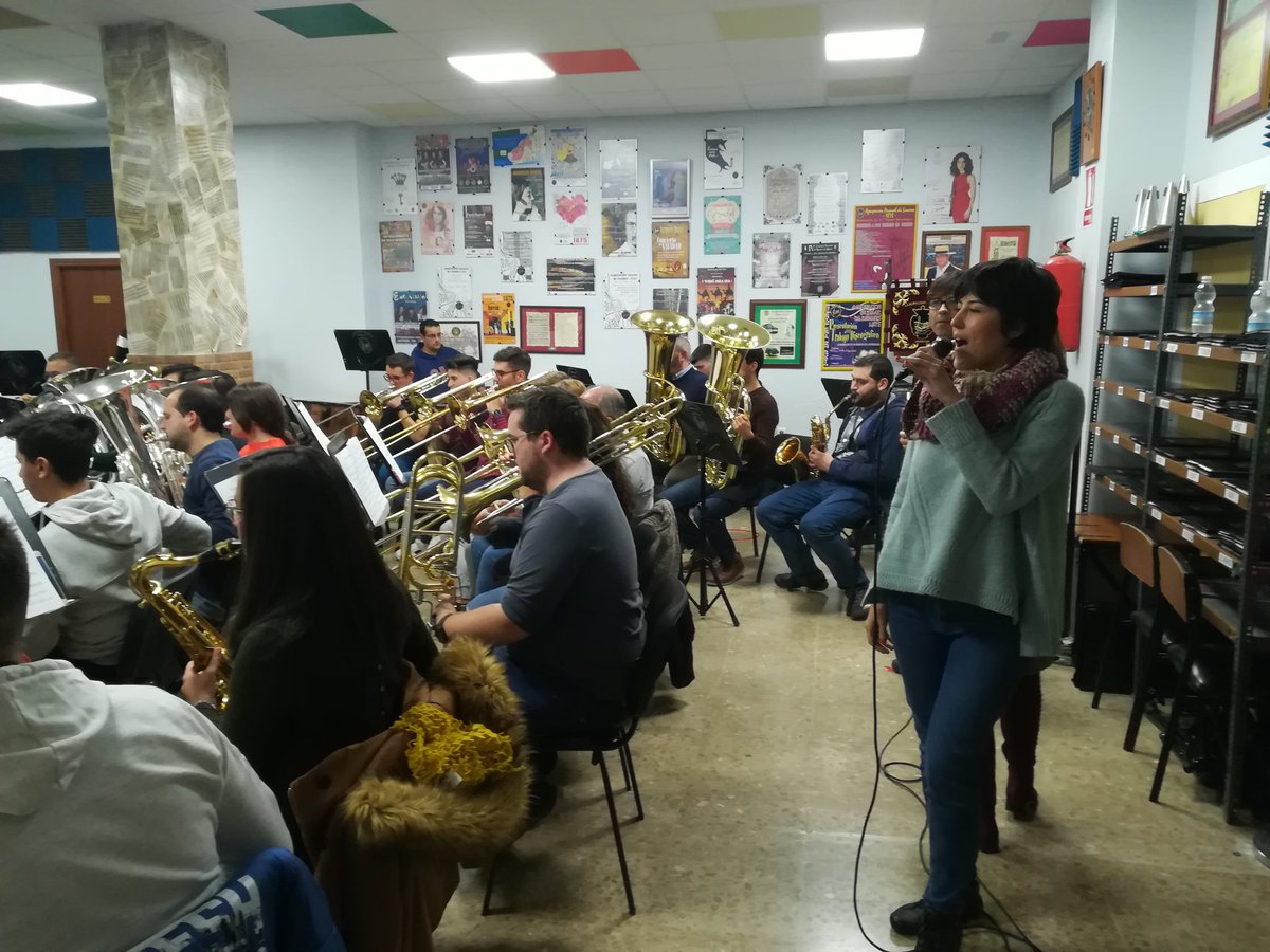 aml1875oficial's tweet photo. Ensayo de Eurovision Sinfónico, cantantes y músicos... Mañana más en el Teatro Cervantes a las 20.00 https://t.co/GzrrcK4a2r