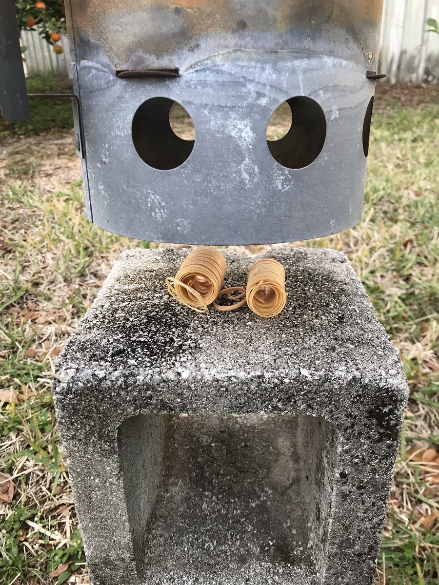 marcstrand's tweet image. First time using the FOGO all natural FOGOstarters.  They seem to work pretty well.  
#fogocharcoal #thefirstingredient @FogoCharcoal