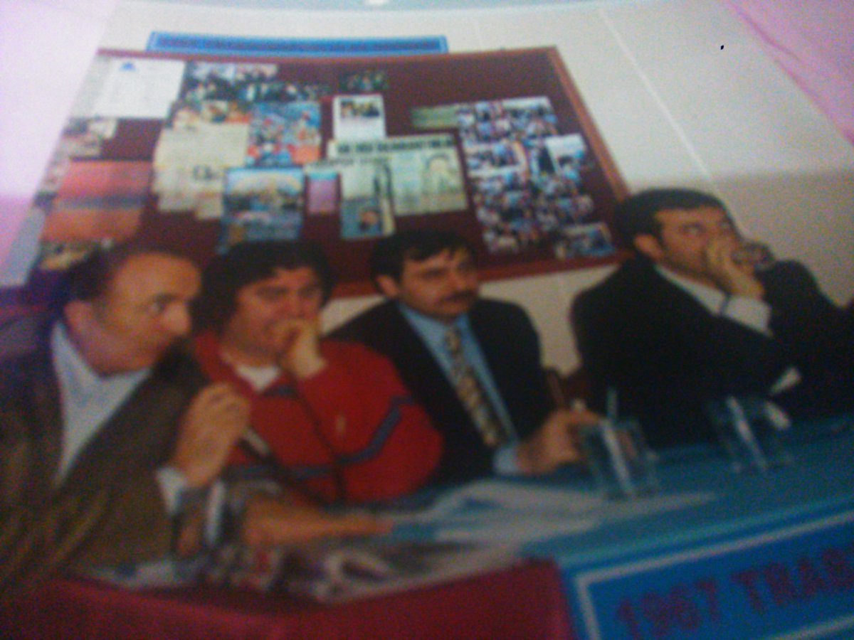 Yıl 2005 -1967 Trabzonsporlular derneği paneli ve panelistlerimizden  biri Ekrem İmamoğlu ..Şimdilik bu kadar .. yaklaşık 20 yıllık 1967 Trabzonsporlu derneği üyesi  Ekkrem.İmamoglu ve Trabzonspor. İle olan alakasını geniş bir şekilde açıklayacağım...