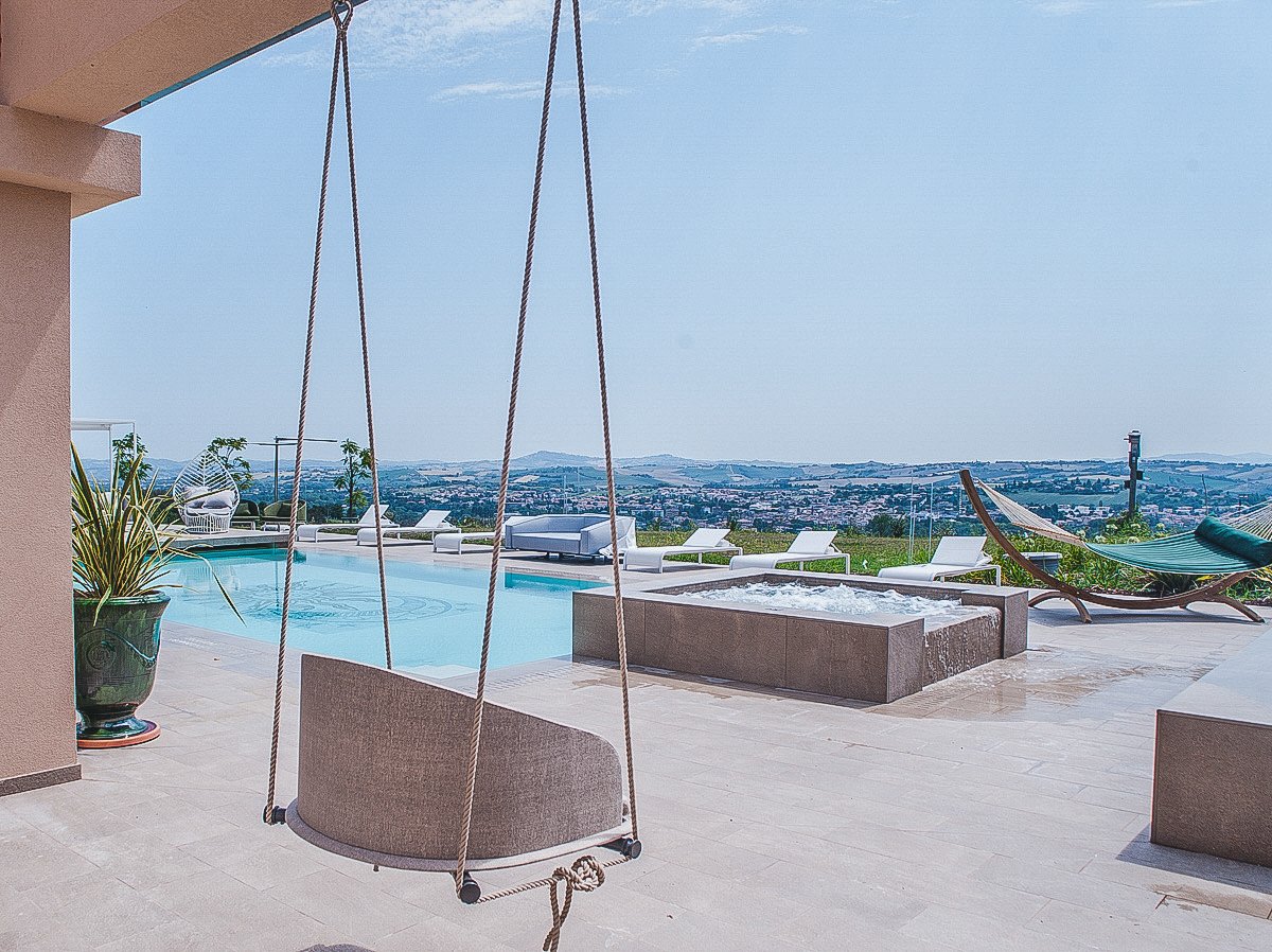 WineRelais tweet media