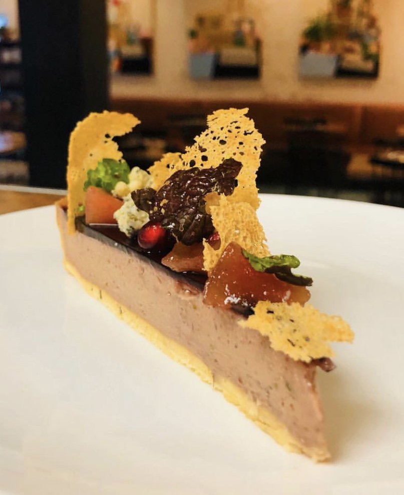 Limited reservations still available for our NYE dinner! Four-course prix fixe menu (including this Foie Gras Mousse Tart). BOOK NOW:
launderetteaustin.com/events-reserva…
