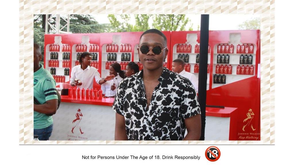 LangaMav's tweet photo. 🚨🚨CAPE TOWN 🚨🚨
Come and find me at the Old Biscuit Mill TOMORROW and let’s share a drink! Stand a chance to win some cool prizes from my friends @JohnnieWalkerSA who’ve brought me down just to meet you! #RedefineSummer #PocketScotch https://t.co/xoy8Bvwtll