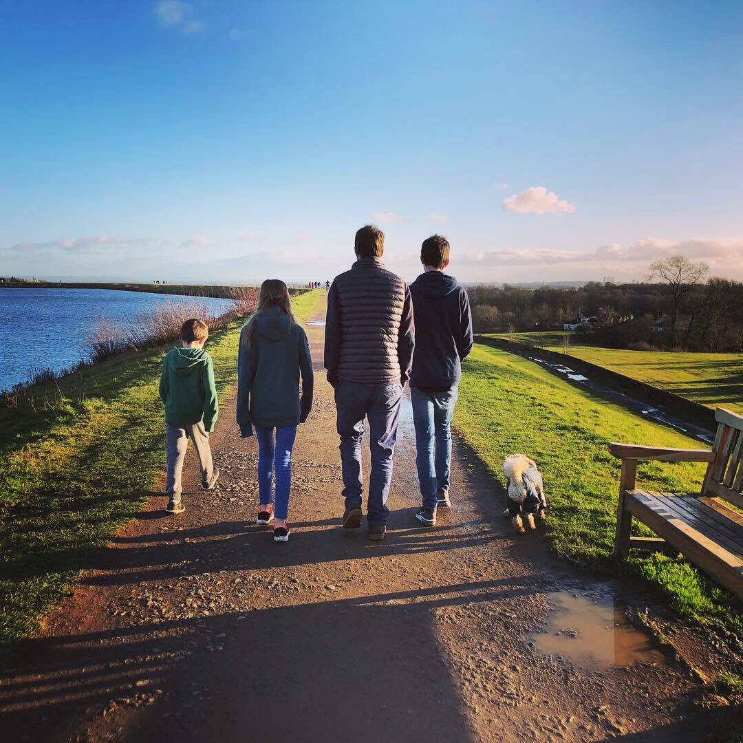 LinzRunsGlasgow's tweet photo. #milngaviereservoir #sunnydecember #beautifulworld https://t.co/lG4HFHlEPB