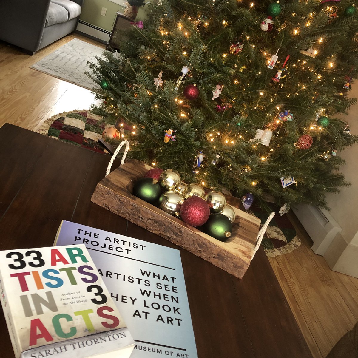 K_Brickner's tweet image. Santa made this #arthistorynerd very happy 🎅🏼