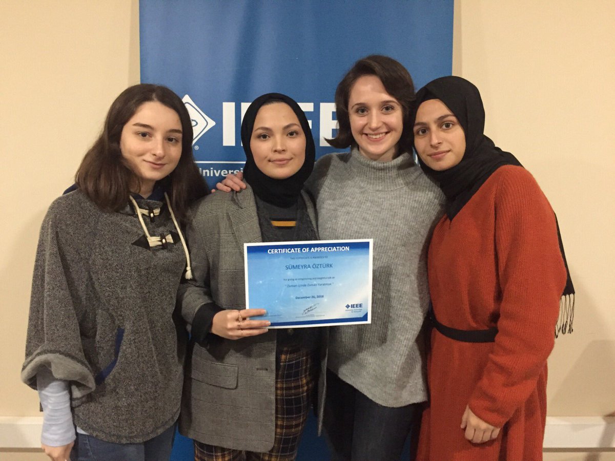ieeesehir's tweet image. Öğrenci Günlükleri&apos;nin ilk etkinliğini Zamanın İçinde Zaman Yaratmak temasıyla gerçekleştirdik. Eğitim hayatında olduğu gibi sosyal hayatında da oldukça aktif olan Sümeyra Öztürk&apos;ten tecrübelerini dinledik. Kendisine ve katılımcılarımıza çok teşekkür ederiz. #ieee #ieeetrsb
