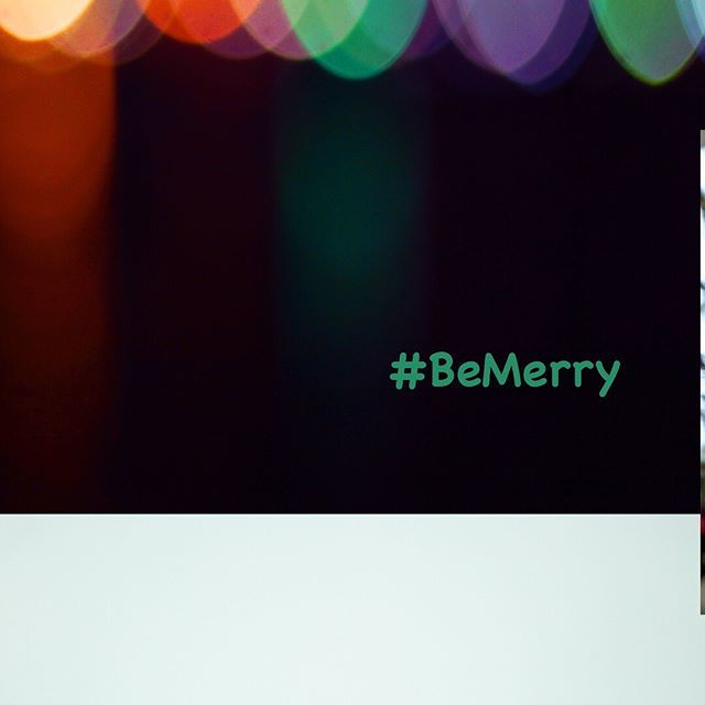 We’re still stretching out Christmas in our family. We’re on Christmas No. 3! More wine and food and plenty more time to #BeMerry .
.
.
.
.
#BeMerry 
#MomentsCaptured 
#WinterStories 
#MySeasonalStory 
#ChristmasStyling 
#EmbraceTheSeasons 
#ASimpleChris… bit.ly/2GKrRTE