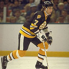 Happy 58th birthday to Hall of Fame defenceman Ray Bourque! 