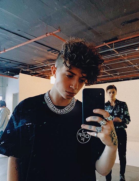 cheerfuldaniel's tweet photo. Which WDW Member Is Your Best Friend 🦋💘✨
(Based On The Last Digit Of Your Like) https://t.co/VUR0xw7uIP