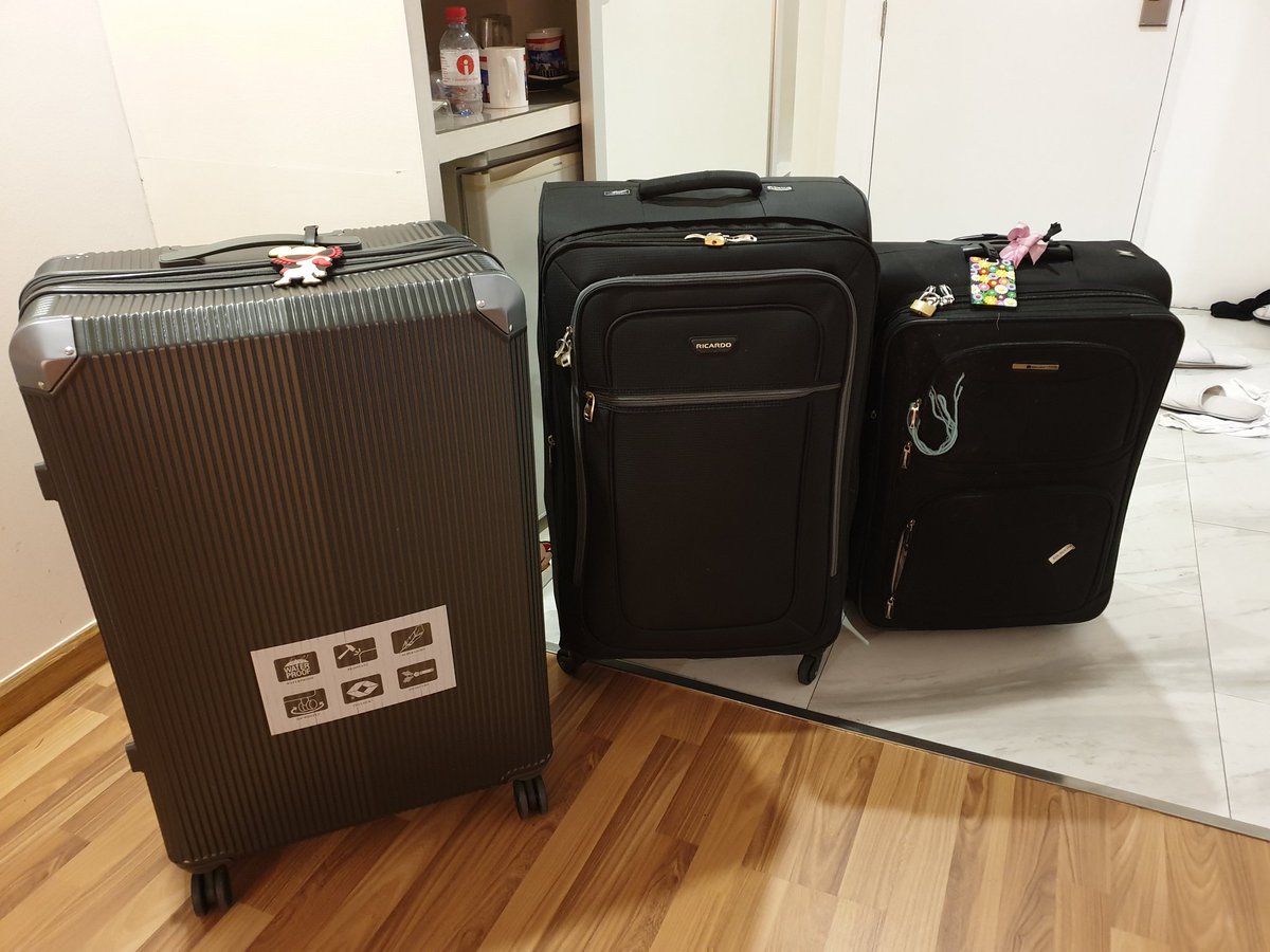 Eveleng's tweet photo. Go with just two bags...coming back with three. https://t.co/dLrxOpUjGI