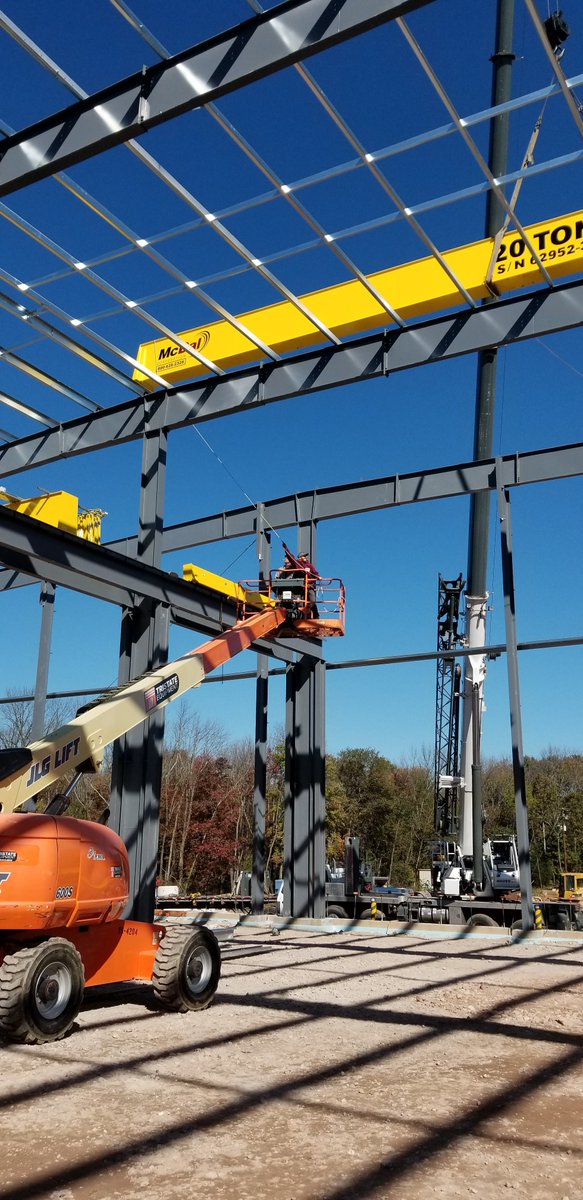 McDal_Corp's tweet photo. McDal Install of 5 Ton Single Girder and 20 Ton Double Girder 75’ Span. Good job, guys! #mcdal #mcdalcorporation #install #singlegirder #doublegirder https://t.co/JndtwisOEG