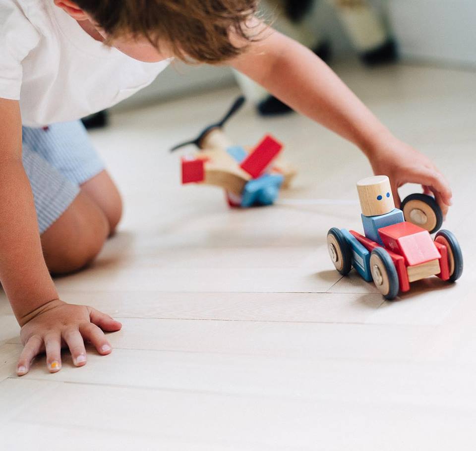 TeguMena's tweet photo. Make way!
We are Coming Soon!
#TeguToys #Toys #UAE #ComingSoon #StayTuned #BuildYourImagination #UnscriptedPlay #ForAges0to99Years #PlayTimeForAll #TeguBlocks #EcoFriendly #MomBloggers #Parenting #Bloggers #UAEBloggers #MomsOfUAE #Kidstagram #potd https://t.co/GMMn8pd4Ty