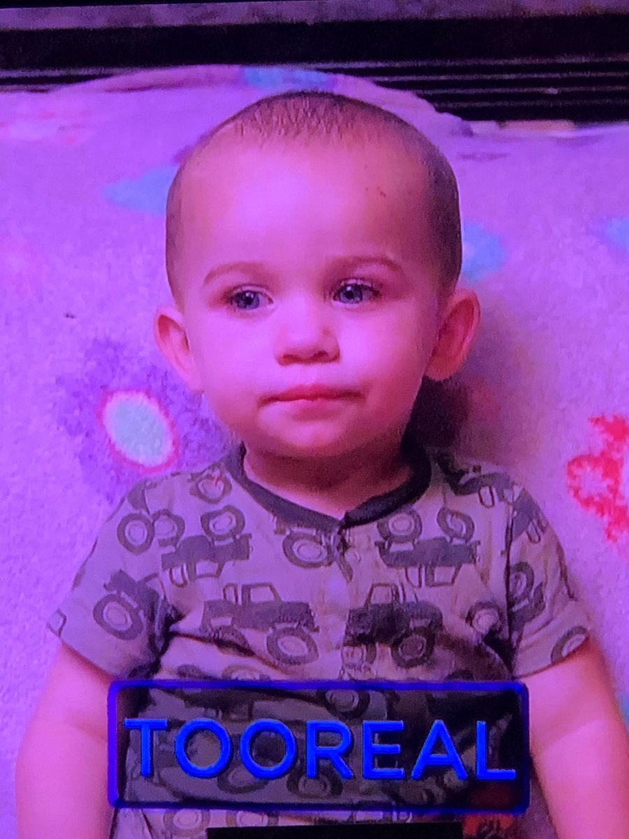 baseballchickie's tweet image. STOP👏🏻NAMING👏🏻YOUR👏🏻KIDS👏🏻STUPID👏🏻SHIT👏🏻