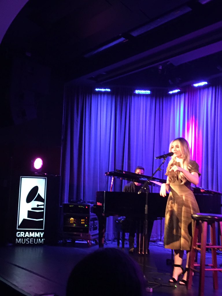 JustSayinTee's tweet photo. @iHeartRadio spending the year w @SabrinaAnnLynn was incredible. Her shows are THE BEST &amp; absolutely amazing-Billboard #Hot100Fest in NY, Grammy Museum show I got to go to in LA (my 1st time ever in LA), seeing her debut at Madison Square Garden for #iheartJingleBall &amp; #KRZLetItShow in PA 🖤 https://t.co/xnSOJm2Sld