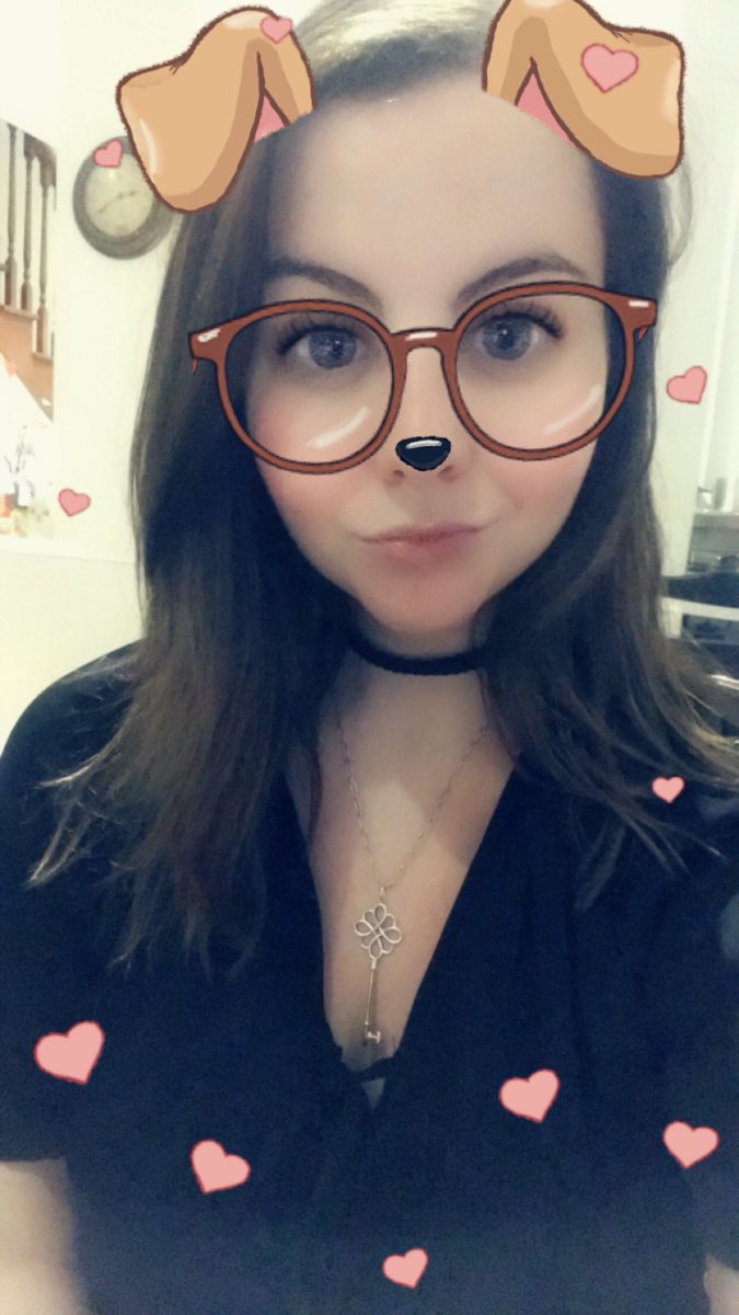 missprisseh's tweet image. Behaving before New Years celebrations 😇🙊 #countdown #holidays #filterlife #sober