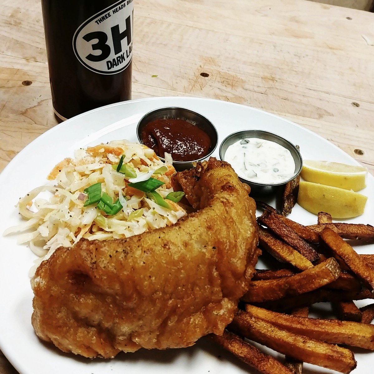 LentoRestaurant's tweet photo. #TGIF https://t.co/vejbaiEav9