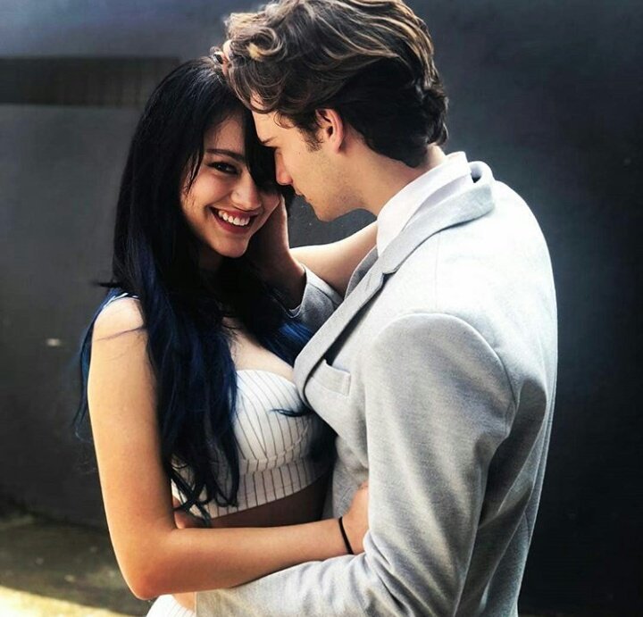 TeamGerio's tweet photo. Descripción de Química: 
GERIOFTSANTIALE 
@geraldinegalvan MarioMorán @AleMullerA @Santiago_A_F 
Protagonico para ambas parejas! @Foxmuller29 @Canal_Estrellas https://t.co/S23JPgVUOr