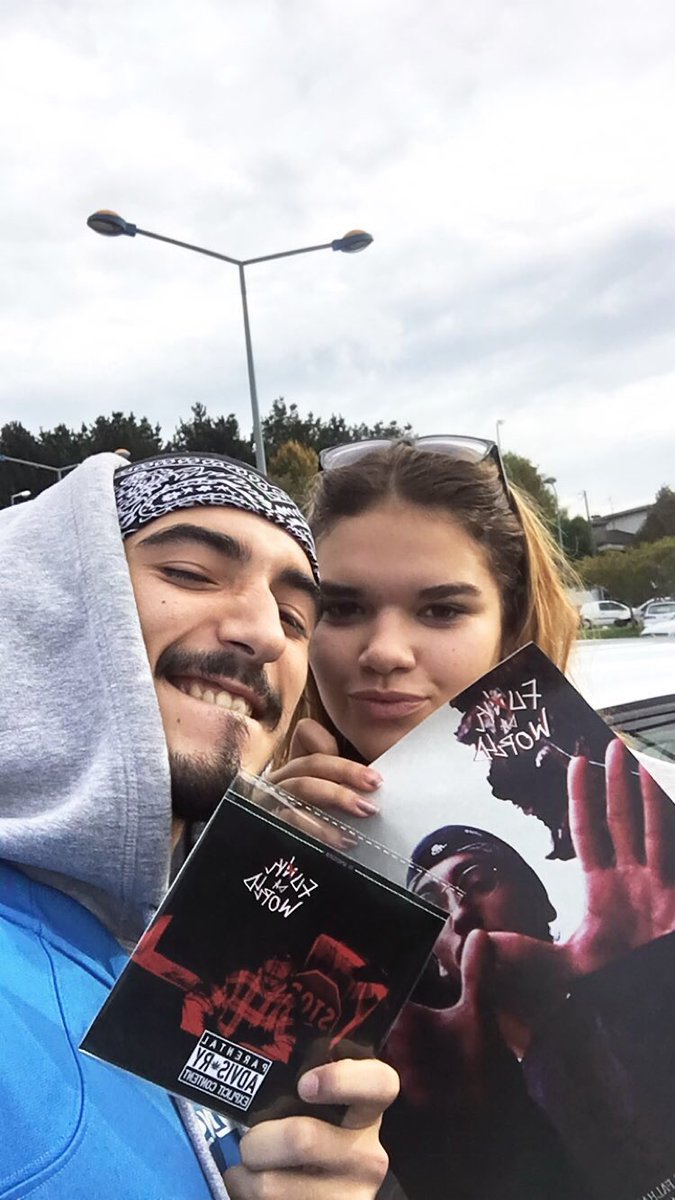 gzuz4535's tweet photo. #FunkDaWorld https://t.co/BCQVCNqhHr