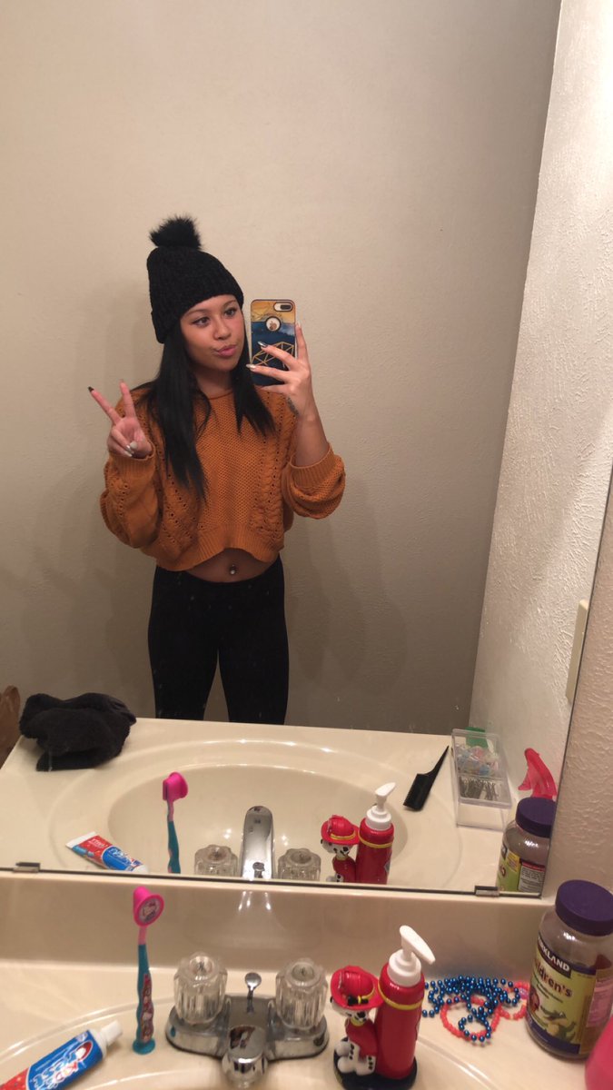 AlyssaPlus2 tweet picture