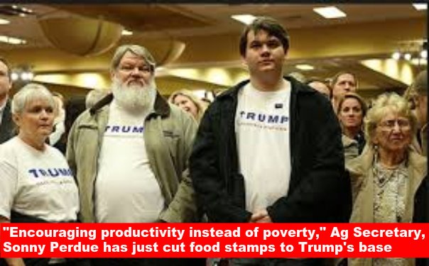 POLITICSofVIDEO's tweet photo. Bloomberg 
55% of low-income Food Stamp recipients are male &amp; 48% are white 
23.8 million trump supporters are having their food stamps yanked

trump's taking away their healthcare
taking away their food

but at least they'll still have their #MAGA hats 
they paid him for https://t.co/b0LwSv3df6