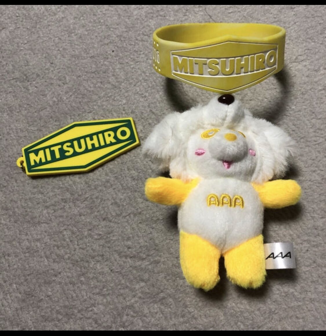 WbsUwefnDIgozrL's tweet photo. aaa  グッズ

・ファンミ会場限定タオル
    (北海道・福岡)
・えーぱんだ(黄、緑)
・タグチャーム(黄)
・シリコンバンド(黄)

欲しい人はリプまたはDMください。
拡散をお願いします。 https://t.co/jHA995LA03
