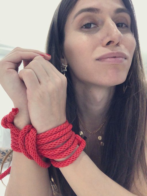 An easy day at the office... https://t.co/Z4R2b38ufZ