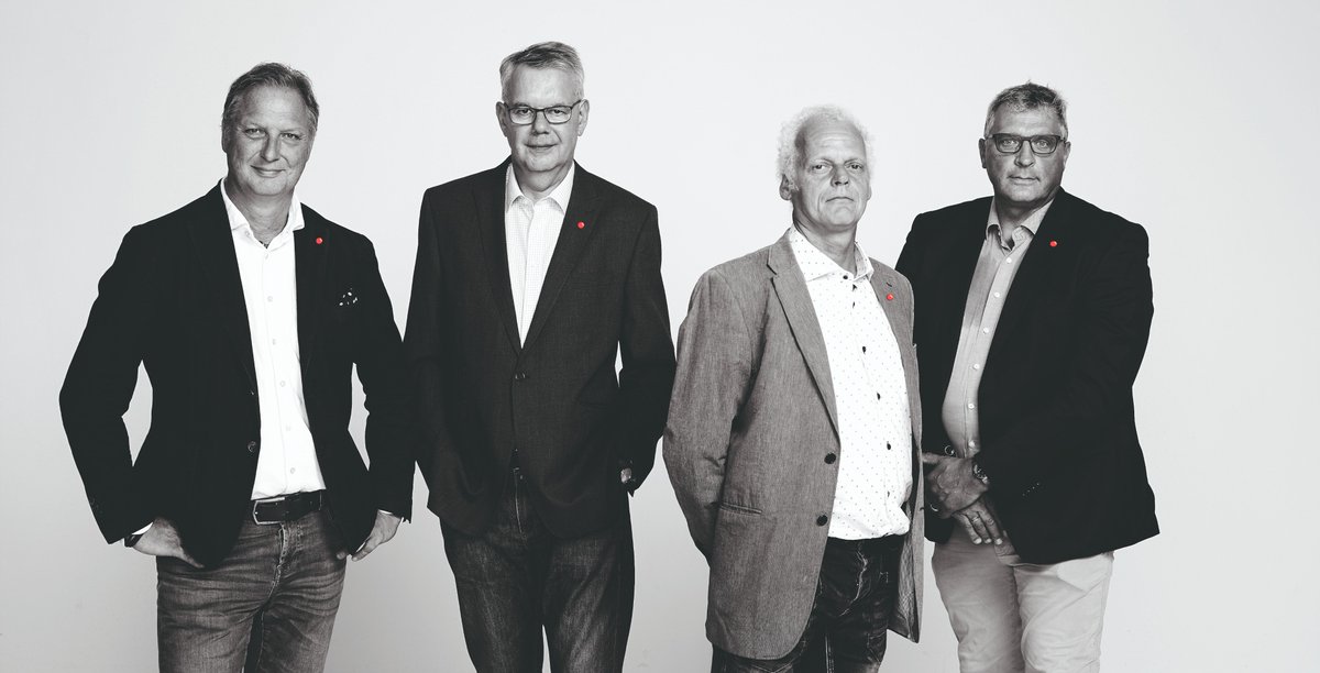 CoachingScope's tweet image. Het team van SCOPE heeft samen meer dan een eeuw ervaring. Op basis van hun gebundelde know how hebben zij de SCOPE methode ontwikkeld: een innovatieve, breed toepasbare denk- en werkwijze, die leidt tot snelle, inspirerende oplossingen op maat. #andersdenkenbeterdoen