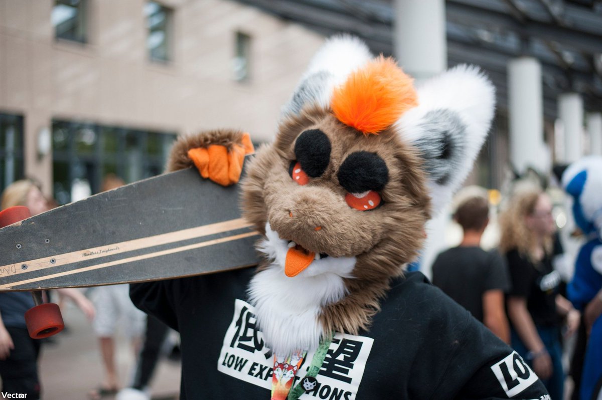 TinyLeanYeen's tweet photo. Last #FursuitFriday of 2018!
Here are a few of my favorite photos from this year from #EuroFurence, #Dutchfurdance and a furmeet :3c 🧡
📸 @vectorwuff
📸 @Dantanian_hufky
📸 @SwitchMegaWolf
@NexusFolf ✨ https://t.co/F9iYZsx5i0