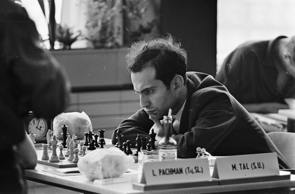 CheMajed's tweet photo. ____Mikhail Tal
______ 9 November 1936 – 28 June 1992 https://t.co/5v7ThbPxts