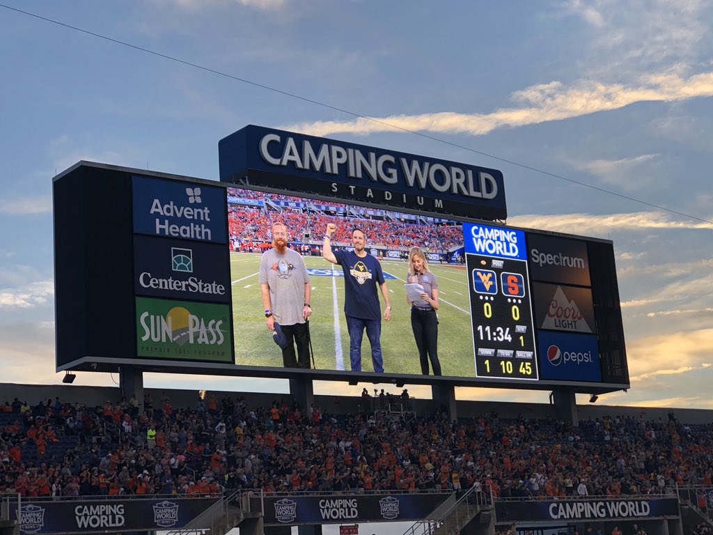 Recognizing veterans cheering for both teams! #CWBowl #CampingWorldBowl