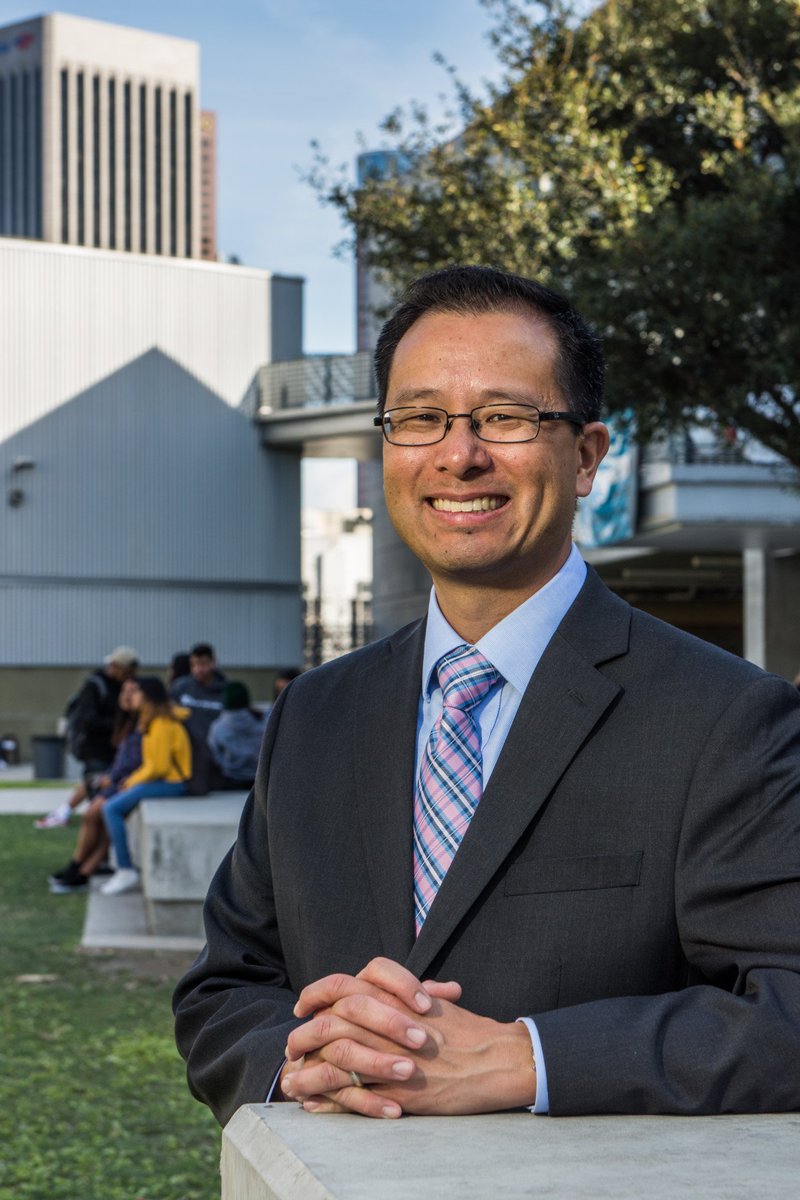 chiefsforchange's tweet photo. Education was a calling for @DoctorChau. For the #12DaysofFutureChiefs, hear about his path to #FutureChiefs: https://t.co/aBa9EG0eta https://t.co/MHXyyWZ74d