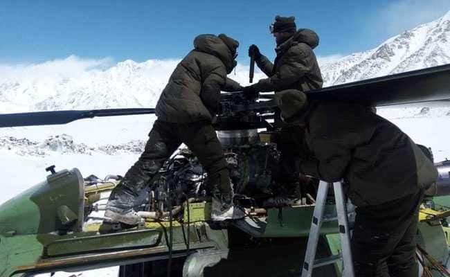 JUSTHELICOPTERS's tweet photo. Army's Spectacular Recovery Of Helicopter Stuck At 18,000 Feet. See Pics https://t.co/UtMDygpzdB #Army #Helicopter #Pilot #Glaicer https://t.co/3WTCMXWrYc
